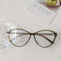Lunettes œil de chat en résine marron thé translucide au design vintage chic - Oeil de chat (77122) / Vert Transparent