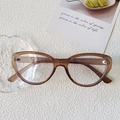 Translucent tea brown cat-eye glasses frame with stylish resin texture and sleek arms - Champagne