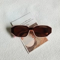 Chic two-tone pink and brown thick-frame rectangular sunglasses for trendy women - Pink