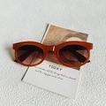 Retro rectangular sunglasses with amber tortoiseshell frames and brown lenses for a vintage look - Orange