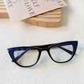 Glossy black cat-eye glasses for kids with retro frame and anti-blue light lenses - Classic Glossy Black