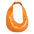 Bolso hobo media luna naranja minimalista con acabado brillante y cremallera - Amarillo