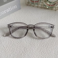 Retro translucent grey square frame sunglasses with minimalist vintage rectangle design - Grey 21-Semi-transparent Grey Rounded Square Frame