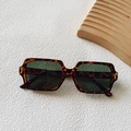 Classic tortoise shell square sunglasses with dark green lenses and vintage frame design - Leopard Green