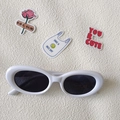 Lunettes de soleil ovales rétro avec monture blanche et verres UV400 style Y2K - Blanc