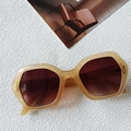 Geometric oversized sunglasses with amber tortoiseshell frame and brown gradient lenses - Champagne