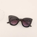 Kids cat eye sunglasses in glossy black frame with gradient purple lenses - Black