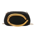 Elegante bolso de noche negro con asa dorada en forma de C y correa de cadena metálica - Negro