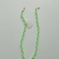 Cordon de masque en acrylique vert clair avec pendentif cœur à damier et boucles - Vert Pomme (Pendentif Cœur à Damier)