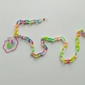 Cordon de masque en acrylique coloré avec chaîne macaron et pendentif nuage tulipe - Transparent Multicolore (Pendentif Tulipe)