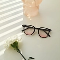 Fashionable black square frame sunglasses with pink gradient lenses and metal dots - Pink Gradient (2319)