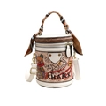 Weiße Zylindertasche mit Cartoon-Bär-Graffiti und seidenschal-umwickeltem Griff - Weiß
