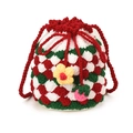 Sac seau crocheté à la main avec motif à carreaux rouge et vert et charms fraises - Rouge