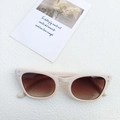 Retro cat-eye sunglasses with cream frames and gradient brown lenses for a stylish look - Off White