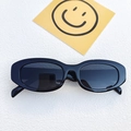 Chic black small oval cat eye sunglasses with vintage frame for street style fashion - Black and Gray