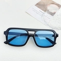 Retro pilot square sunglasses with black frame and transparent blue lenses - Black and Blue