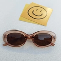 Lunettes de soleil ovales rétro avec monture rose champagne et verres marron foncé - Champagne