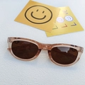Fashionable tea-colored amber frame sunglasses with dark brown lenses for women and men - Champagne