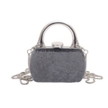 Pochette de soirée en velours gris avec clous dorés, poignée en U et bandoulière - Style 1 Cadre Argent Argent