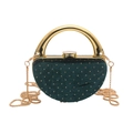 Pochette de soirée en velours vert foncé avec poignée dorée et détails de rivets - Style 2 Cadre Doré Vert