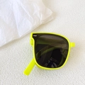 Foldable neon yellow kids polarized sunglasses with dark lenses for travel - Yellow