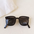 Classic black polarized sunglasses for kids with square frame and UV400 protection - Black