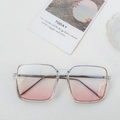 Lunettes de soleil carrées chic avec verres dégradés rose clair et branches en métal - Lentille Rose Transparente