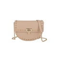 Borsa a sella beige in similpelle con borchie dorate e tracolla a catena variante - Albicocca