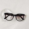 Détail de la protection UV400 et certification CE sur lunettes de soleil rose dégradé - Monture Noire Verre Blush