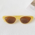 Occhiali da sole cat eye retrò con montatura giallo chiaro e lenti marroni scure - Giallo