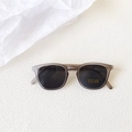 Vintage style square kids sunglasses in matte grey resin with UV400 protection lenses - Gray