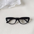 Retro black thick frame cat-eye kids sunglasses with UV400 protection and silver rivets - Black Frame Clear Lens