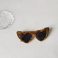 Fashionable heart-shaped leopard print kids sunglasses with UV 400 protection and CE mark - Khaki Leopard