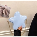 Sac bandoulière bleu clair en forme d'étoile avec chaîne dorée brillante - Bleu
