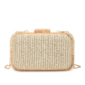 Minimalistische Stroh-Clutch mit natürlichem Holzrahmen und goldener Kette - Gebrochenes Weiß