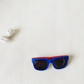 Occhiali da sole pieghevoli per bambini in design rosso e blu con protezione UV - Montatura Blu Reale Aste Rosse