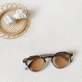 Lunettes de soleil pour enfants à motif léopard et gris avec verres ronds marron chic - Haut Léopard Bas Bleu