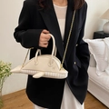 Cute dolphin shaped shoulder bag in beige with stripes and a golden chain strap - Chain Strap Style / Off White