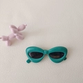 Lunettes de soleil enfant tendance avec monture verte, protection UV400 et verres noirs - Œil de chat / Vert