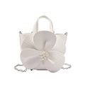 Kreative weiße Blüten-Eimertasche mit 3D-Blumendesign und silberner Kette - Weiß