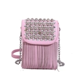 Borsa a tracolla rosa per cellulare con strass argentati, frange e catenella - Rosa