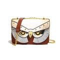 Sac hibou avec texture crocodile blanche, cuir marron et détails dorés - Marron-Blanc
