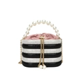Borsa da sera con strass neri e argento, manico di perle e fodera rosa a coulisse - Nero e Bianco