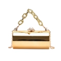 Elegante pochette cilindrica dorata in acrilico con chiusura a perla e catena d'oro - Oro