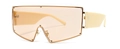 Moderne pfirsichfarbene Shield-Sonnenbrille mit Nieten und cremeweißen Bügeln - C6 Transparentes Tee