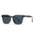 Lunettes de soleil carrées gris translucide avec détails de rivets métalliques - Monture Grise Verres Gris Noir (C7)
