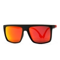 Lunettes de soleil carrées à monture noire avec verres à effet miroir dégradé rouge orangé - Monture Noire Verres Rouge Miroir