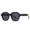 Lunettes de soleil hexagonales noires avec verres gris et rivets métalliques - Monture Noir Brillant Verres Gris