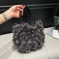 Elegante bolso de mano de piel sintética gris rizada con asas de cuero negro para invierno - Color Gunmetal