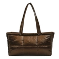Gewatteerde bronzen dons shopper met metallic finish en lichtgewicht schouderontwerp - 48*11*22.5cm / Bruin